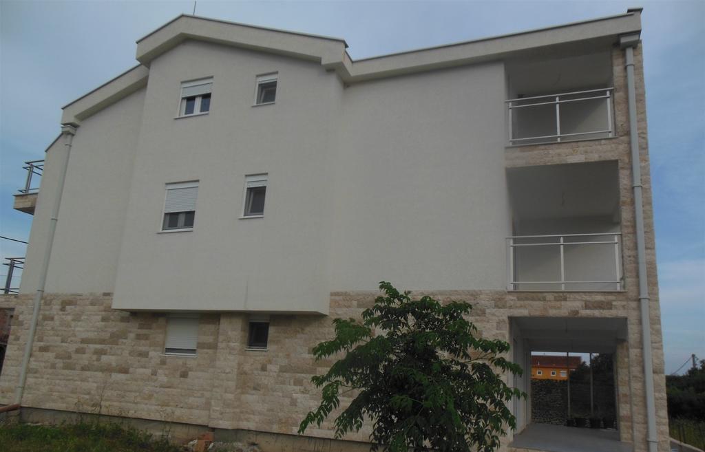 Apartment Vila Mirela Krimovica Bagian luar foto