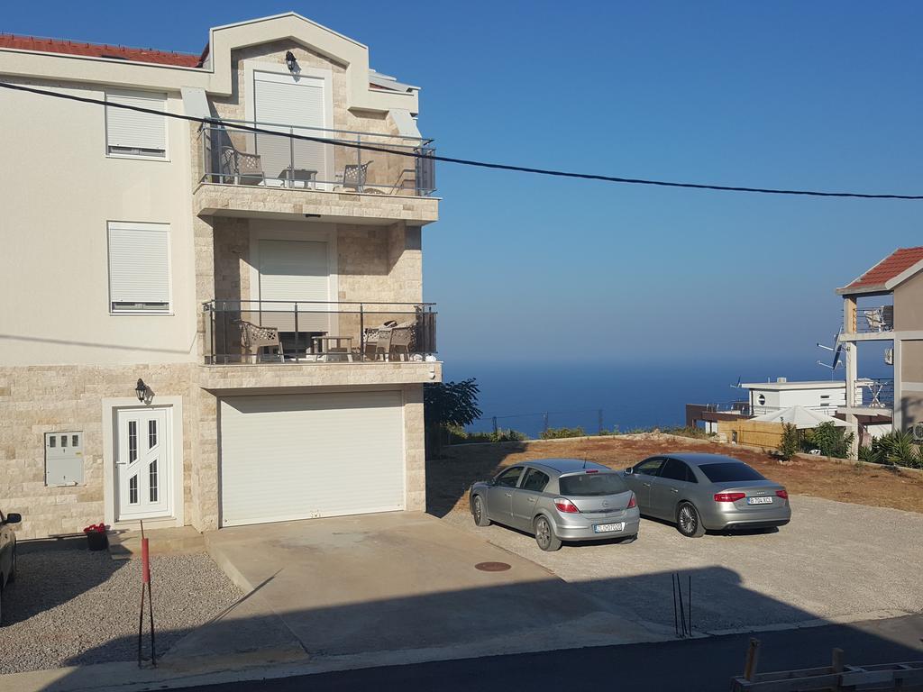 Apartment Vila Mirela Krimovica Bagian luar foto